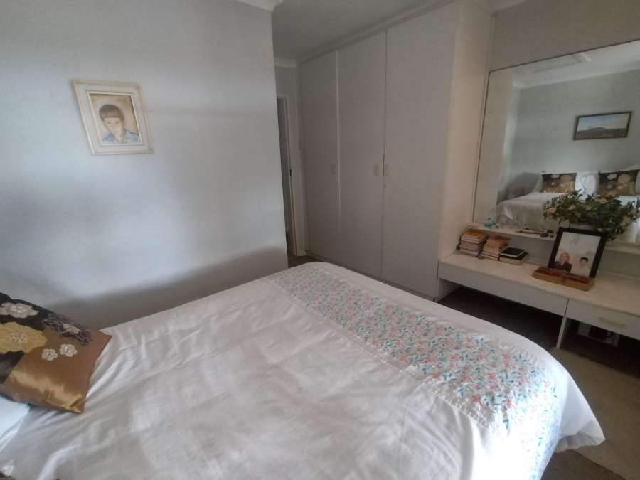 4 Bedroom Property for Sale in Wavecrest Eastern Cape